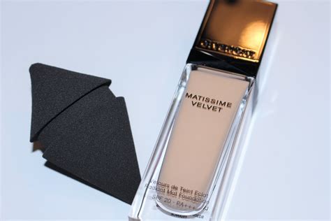 Givenchy Matissime Velvet Foundation Review – 